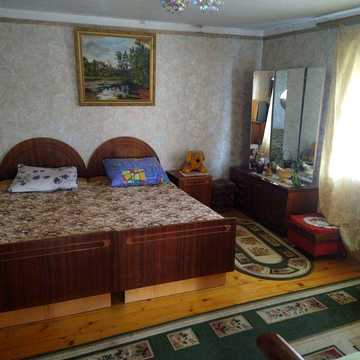 Оренда житла (2 кімнати в будинку)