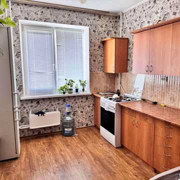 Оренда 3 кімнатної квартири, вул Лушпи