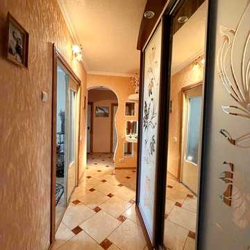 Продам 3-кімнатну квартиру  масив Леваневського