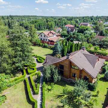 Новообухівська трасса , Романків , КМ «Енергетик» , будинок біля озера