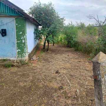Ділянка з будинком, або під забудову Роздільнянський р-н, село Ново-Українка