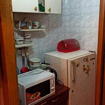Продаж 1к Квартира Ньютона вулиця