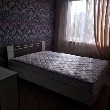 Сдам 2 ком кв с ремонтом свободная