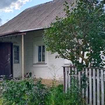 Житловий будинок село Виповзьки з земельною ділянкою