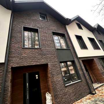 Таунхаус під ключ у тихому районі Ірпеня