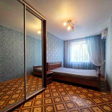 Оренда 3-кімнатної квартири в р-ні залізничного вокзалу