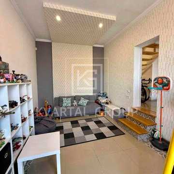 Капітальний будинок 190 м² на 12 сотках у Дмитрівці (Прокурорське містечко)