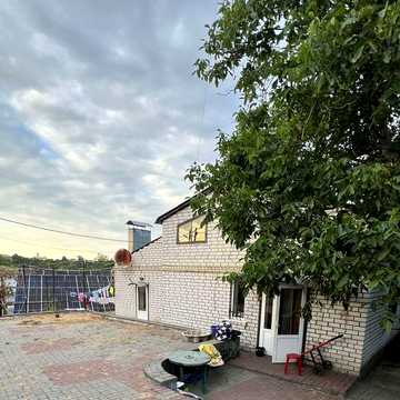 Продається будинок разом з діючим бізнесом в м. Городище Черкаська обл.