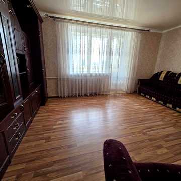 Продам 3х к квартиру з автономним опаленням.