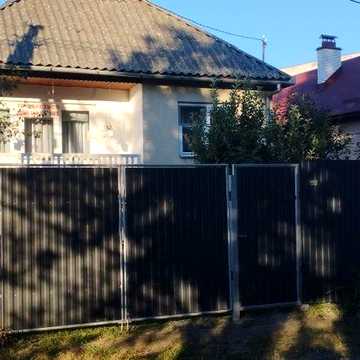 Продам напівособняк в Сваляві