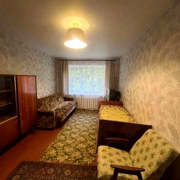 Здається в оренду 2-на квартира в центрі ( р-н Вал)