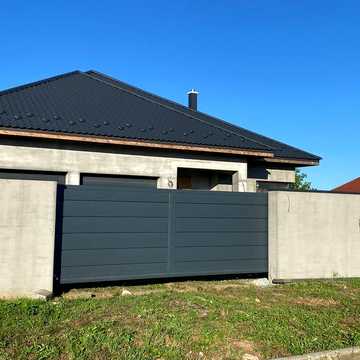Продаж американки . Мукачево. Паланок( котеджне містечко) від власника