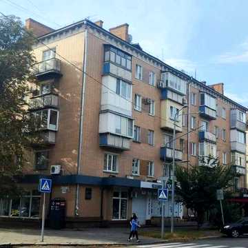 2 к. 56 кв.м. Центр Хрещатик 4/5Ц. ремонт, меблі