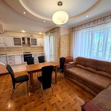 ОРЕНДА БЕЗ КОМІСІЇ! Здам 4к квартиру з газом біля центрального парку