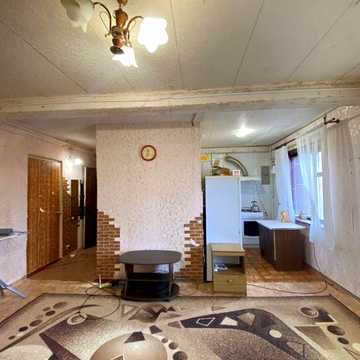 Продам 3х кімнатну квартиру в 35му мікрорайоні . Тільки продаж !