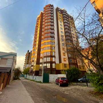 Центр, 1-кім квартира, 55 кв м в новобудові, переуступка