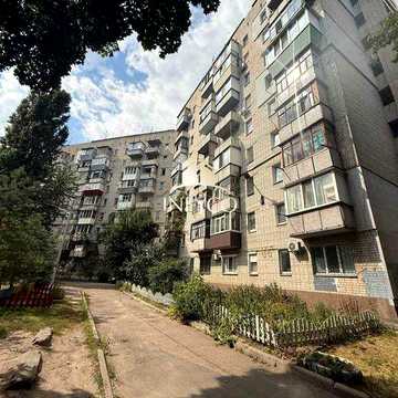 Оренда однокімнатної квартири по вул. Різдвяна