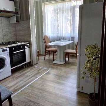 Продаю 1 кім квартиру в центрі