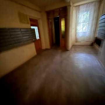 Продам 3 х комнатную