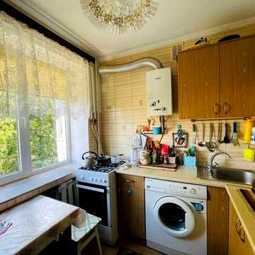 Здам в оренду двокімнатну квартиру район Чайки.