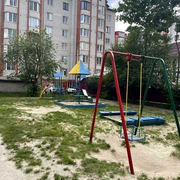 Продаж 3к Квартира Карпенка вулиця