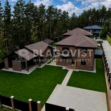 Продаж будинку 170 м з гостьовим будинком і терасою, м.Васильків