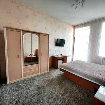 Оренда 2к квартири на пр. Яворницького 109