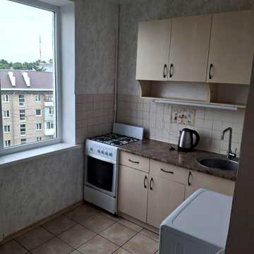 Довгострокова оренда 1к Квартира Свинаренка Петра вулиця