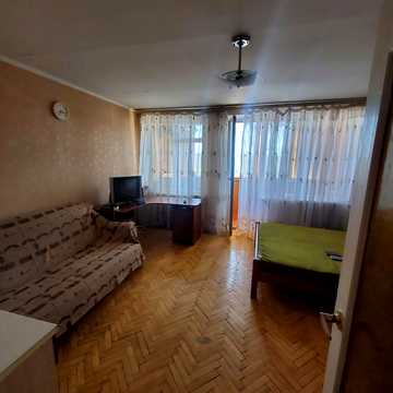Зоологічна вул., 2