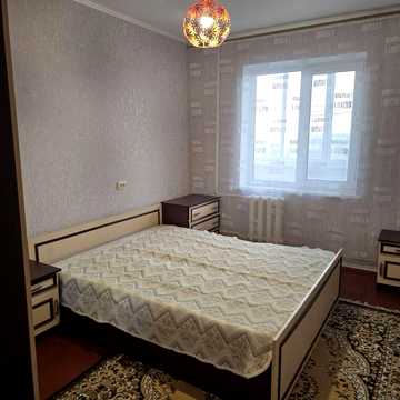 Продам двокімнатну квартиру/Корабельний