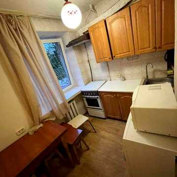 Здається 2х кімнатна просп.Берестейський м.Шулявська
