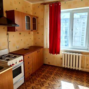 продам 2 кімнатну квартиру,Центр, вул.Курсова, парк Слави. м.Біла Церква