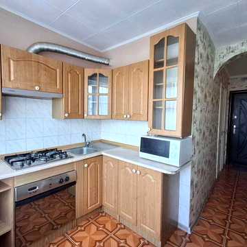 Продаж 3 кім. кв. вул.Бакинська,37. Газ, метро Дорогожичі