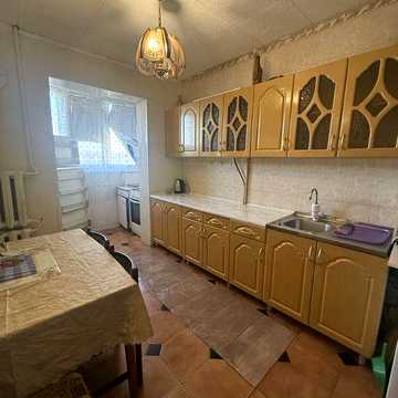 Трикімнатга квартира вулиця Архитекторська Таірово! Довгостроково !