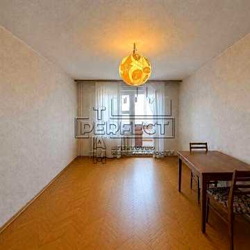 Продаж 1к квартири Червоної Калини 63А / Красной Калины 63А