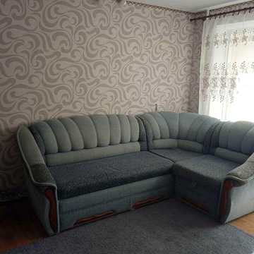2-х кімнатна  від власника біля метро. 5/12 пов. Газ. Без посередників.