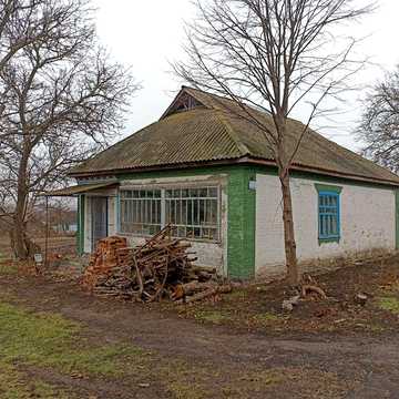Продається будинок в с.Іваньки.