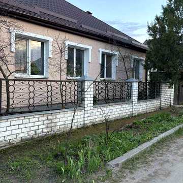 Продаж дома в Изюме .В аренду не сдаётся.