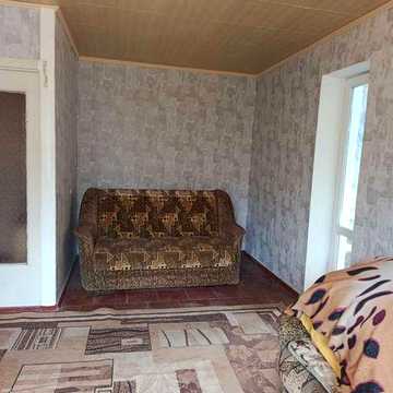 Продам однокімнатну квартиру на Даманському