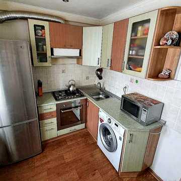 Сдам долгосрочно квартиру в Пивденном, много спальных мест. В новострое
