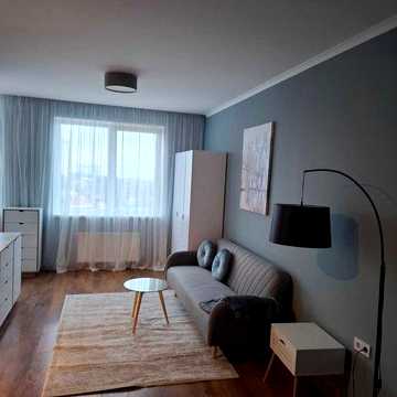 К2 Продам 1 кімнатну квартиру, Салтівка, з ремонтом 24000у.е.