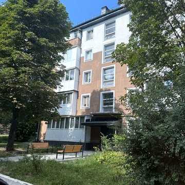 Продаж 2х квмнатної квартири під ремонт