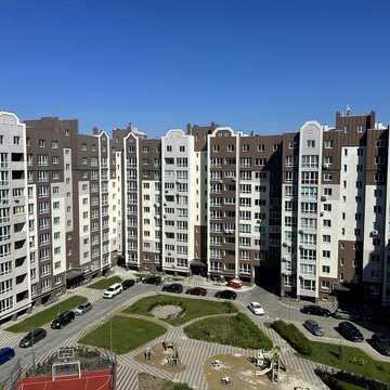 Продам 1к квартиру,з документами,можна держ програми ЖК Леон