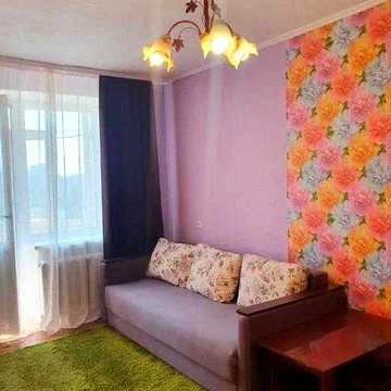 Продам 1 к. кв. Н. Дома, улица Каденюка