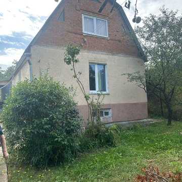 Продам будинок у Люботині