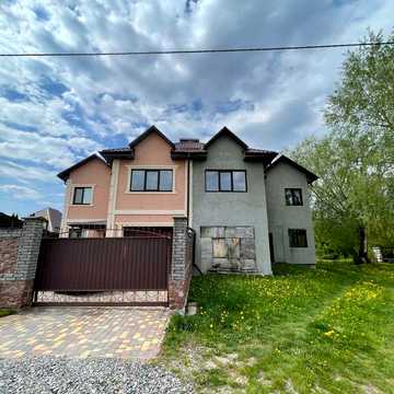 Продам Дуплекс 183м2 у Шевченкове. Білогородка. під ремонт. Є гараж. Без комісії%