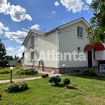 Нові Петрівці 2 дома по ціні 1,та участок 23 сотки землі.