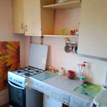 Сдам 1 к/к в Корабельном районе (Айвазовского 13)