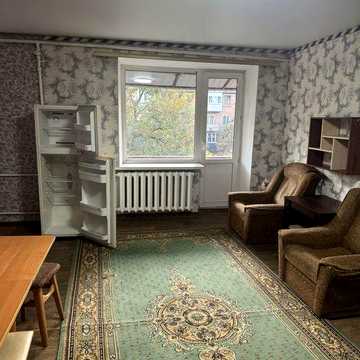 Продаж 2-кімнатної квартири-студії в самому ЦЕНТРІ