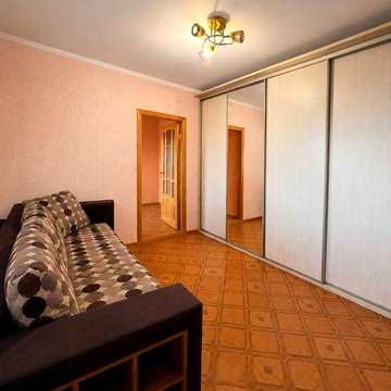 Продаж 3-кімнатної квартири